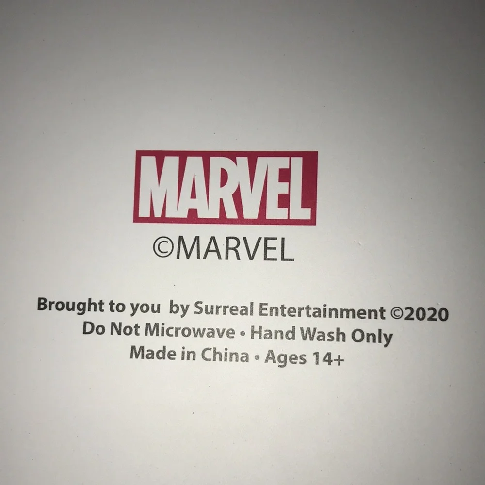 NIB Captain America Glass Cutting Board